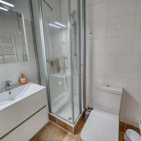 - Haus M, App 0m0506