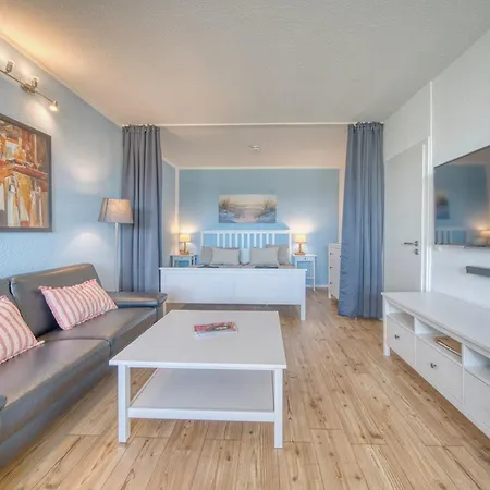 - Haus M, App 0m0506 *